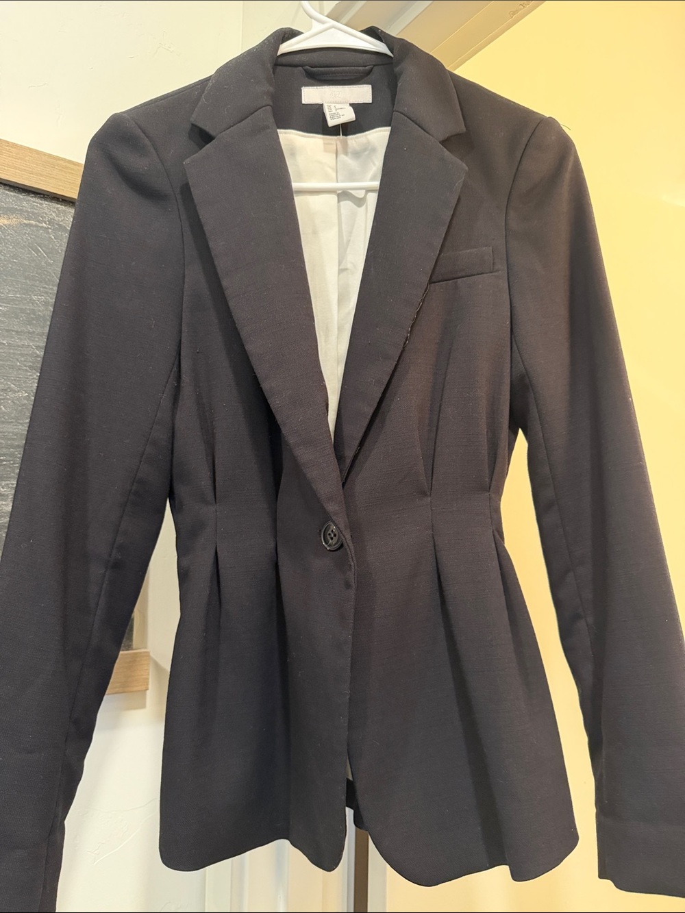 H&M Black Tailored Single-Button Blazer with Princess Seams